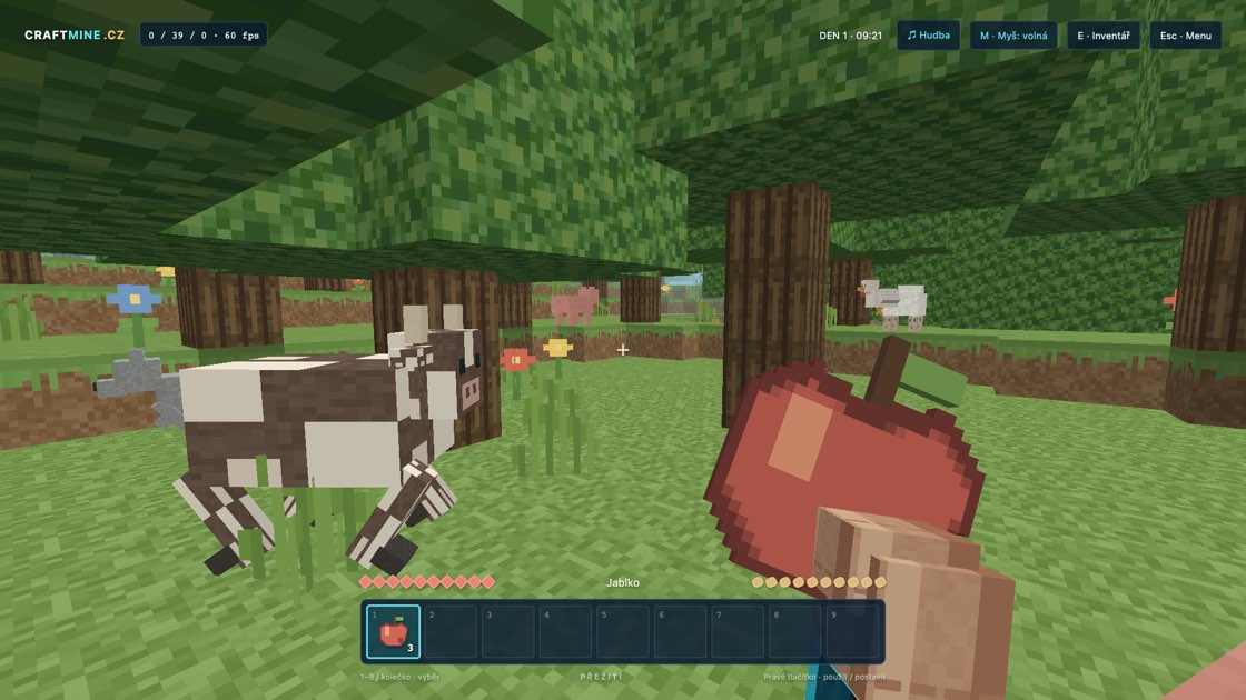 Záběr z hry CraftMine: les, krávy, prase a rozkvetlá louka